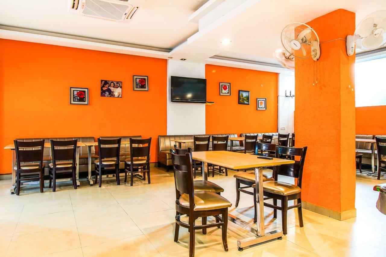 גורגאון Fabhotel Mulberry Retreat Sushant Lok מראה חיצוני תמונה